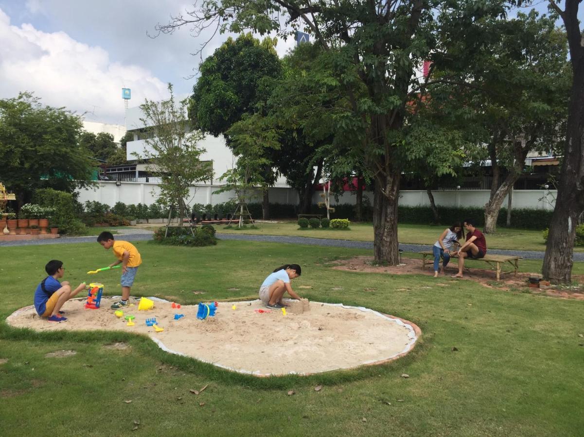 Baan Suan Krung Kao Otel Phra Nakhon Si Ayutthaya Dış mekan fotoğraf