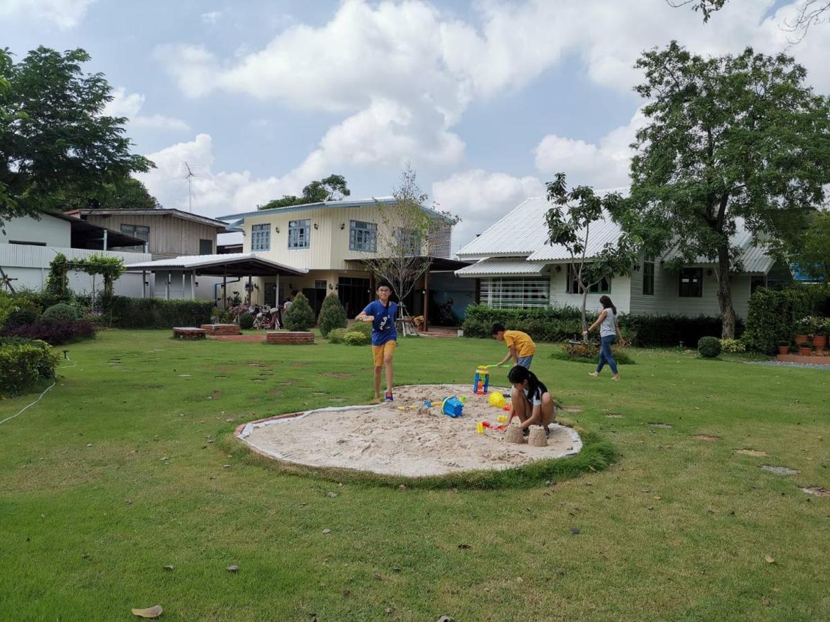 Baan Suan Krung Kao Otel Phra Nakhon Si Ayutthaya Dış mekan fotoğraf