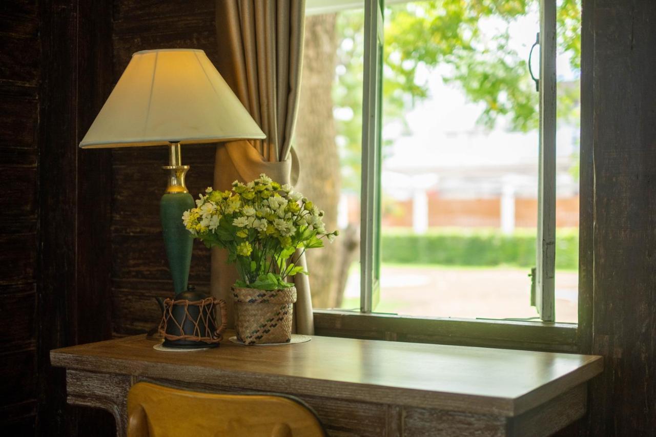 Baan Suan Krung Kao Otel Phra Nakhon Si Ayutthaya Dış mekan fotoğraf