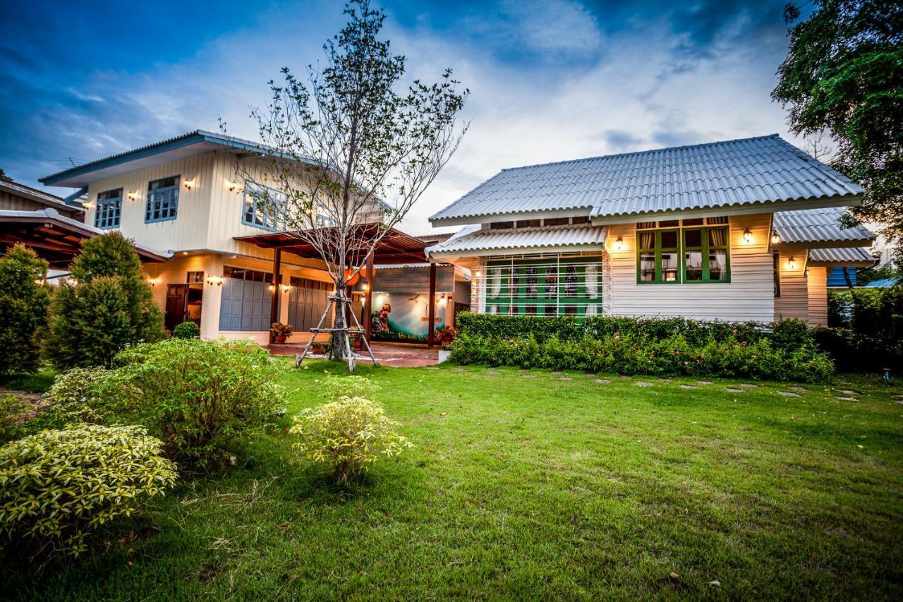 Baan Suan Krung Kao Otel Phra Nakhon Si Ayutthaya Dış mekan fotoğraf