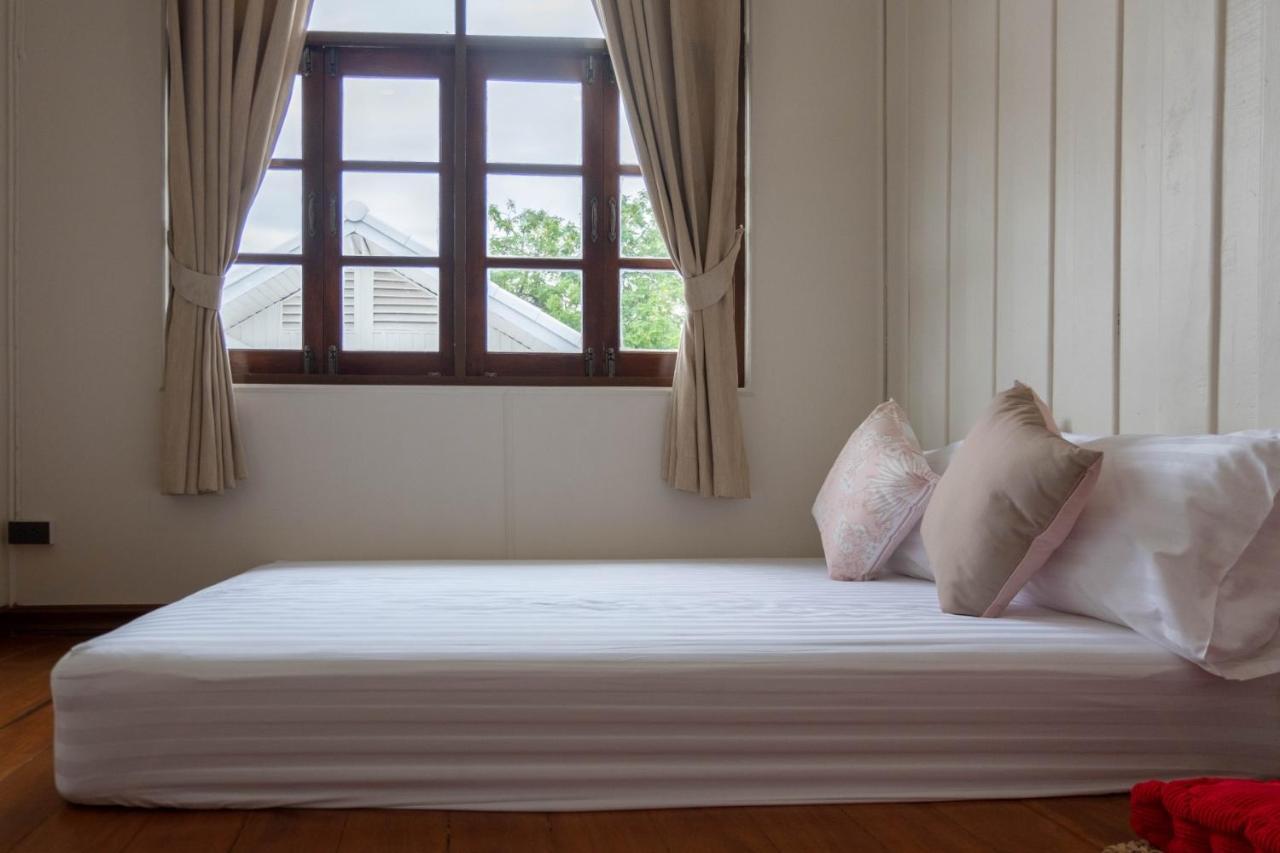 Baan Suan Krung Kao Otel Phra Nakhon Si Ayutthaya Dış mekan fotoğraf