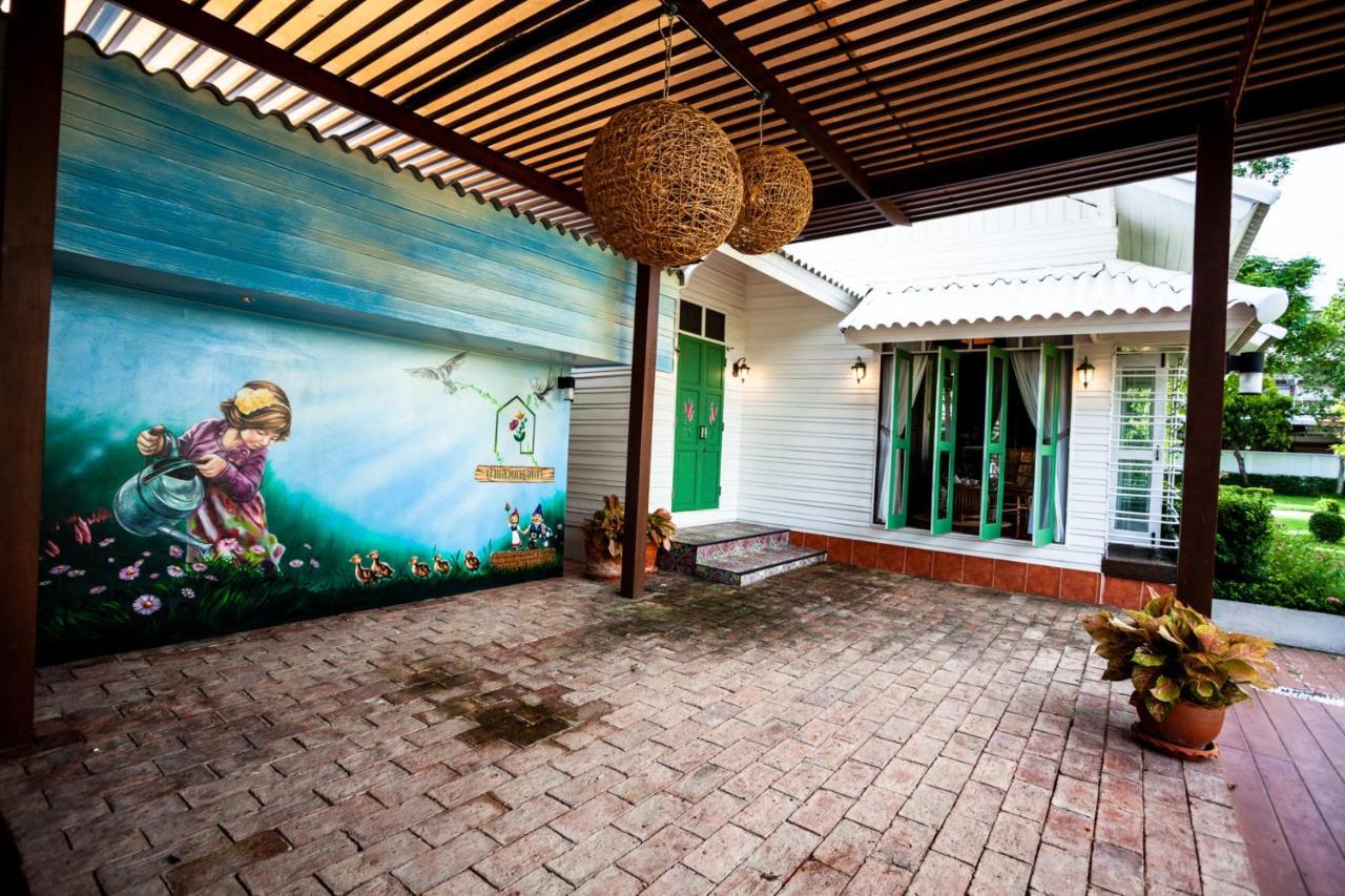 Baan Suan Krung Kao Otel Phra Nakhon Si Ayutthaya Dış mekan fotoğraf
